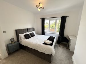 Photo 5- click for photo gallery